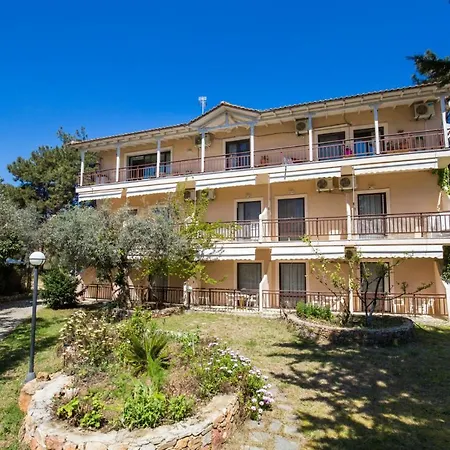 Thassos Guest house *